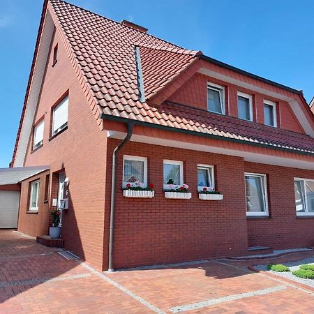 Ferienwohnung Leni Erstes Og Inkl Balkon Gartenblick Kostenfreier Parkplatz Stadtnah Aber Ruhig Gelegen Meppen Dış mekan fotoğraf